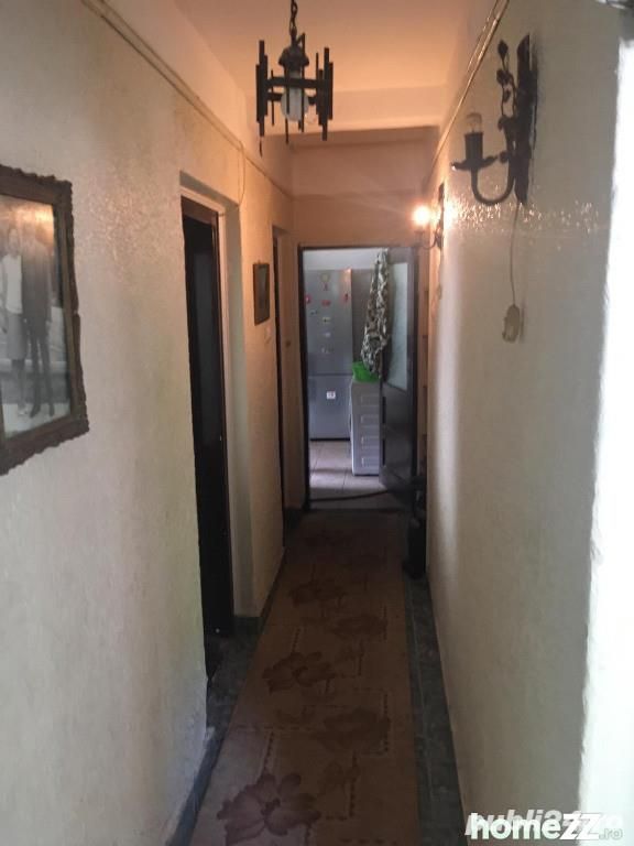 vanzare casa - Busteni ( doua corpuri de cladire si teren) - 0% comisi - Poză 13