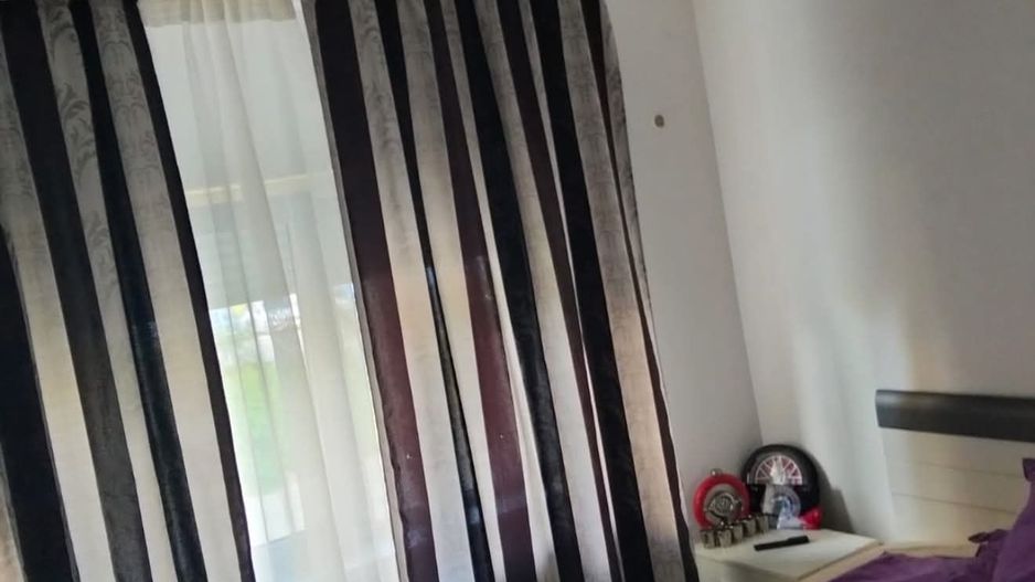 Vând apartament 3 camere - Poză 6