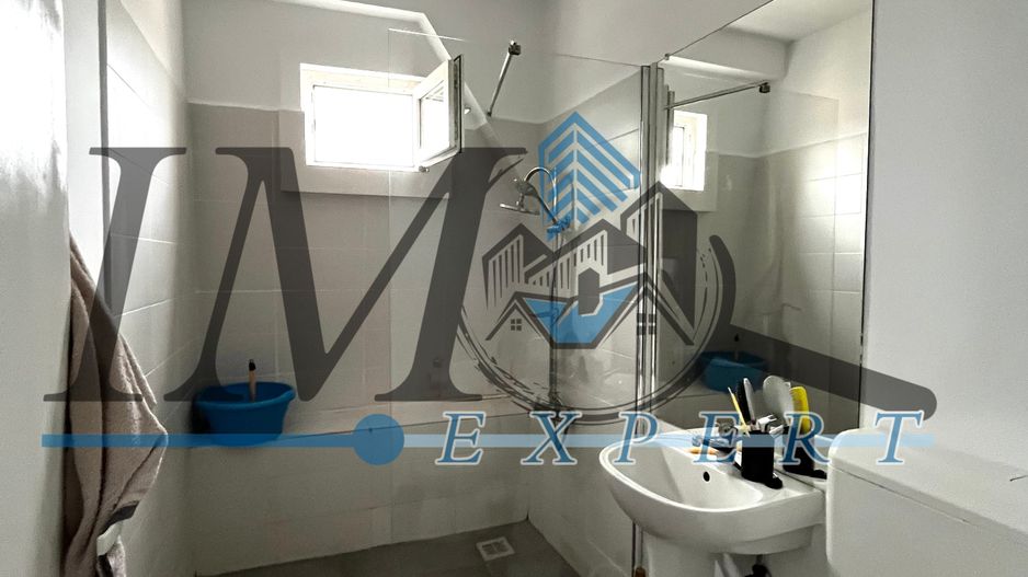 Apartament cu 2 camere in Aleea Parc - Poză 3