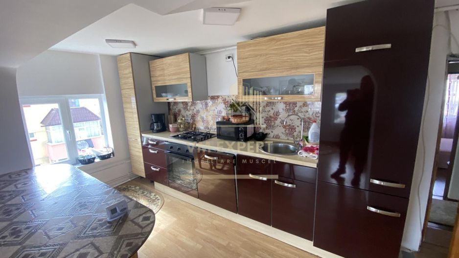 APARTAMENT 3 CAMERE, 97 MP, CAMPULUNG, PRET 62000 EURO - Poză 4