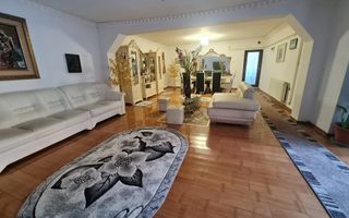 Vilă cu studio muzical și 7 camere – Calea Severinului, Târgu Jiu - Poză 2