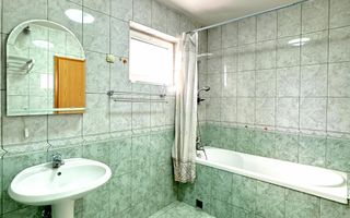 Casa P+1, 912 mp teren, 5 camere, strada asfaltata, zona Lipoveni - Poză 8