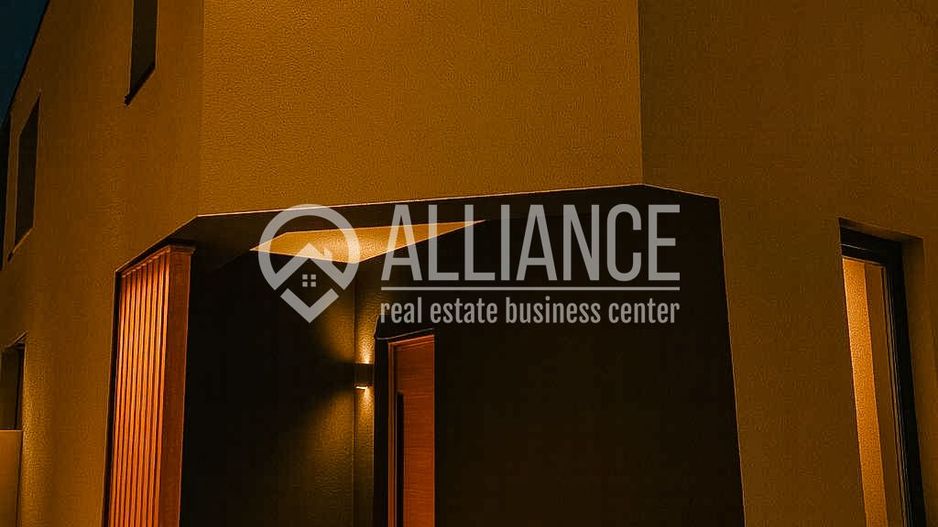 PALAZU MARE(COD 05) - Curte proprie. Vedere panoramică spre lac. - Poză 14