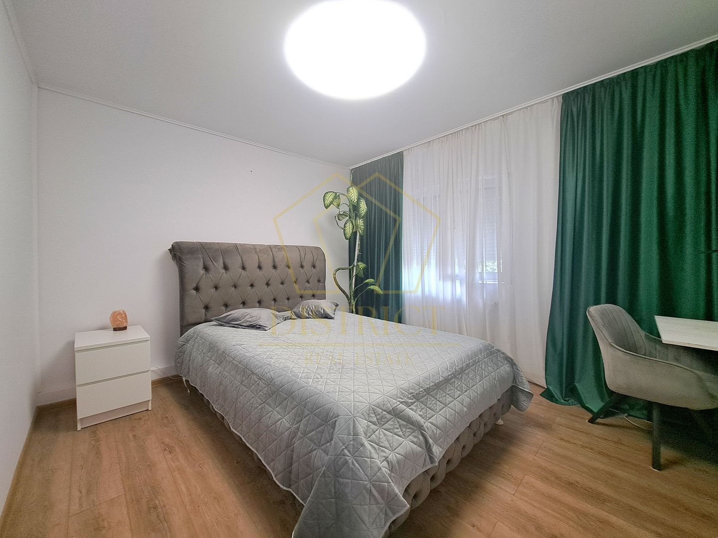 Apartament renovat cu 3 camere decomandate | Lipovei Sever Bocu - Poză 1