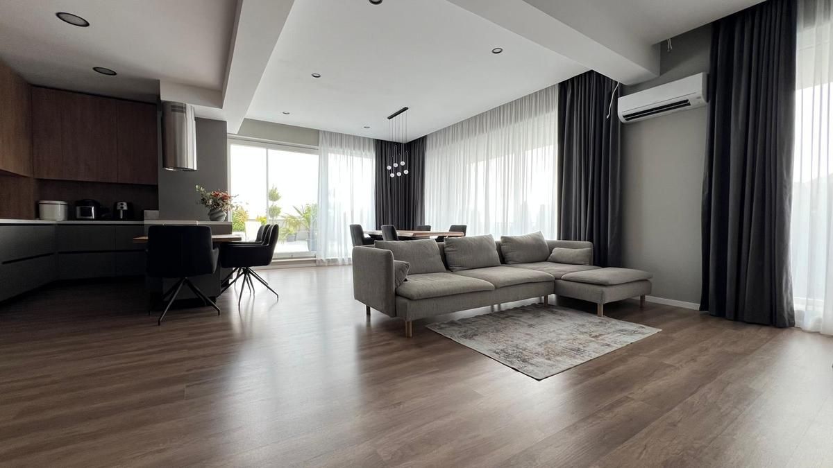 Deasupra tuturor — Penthouse 400 mp cu terasă de 100 mp - Poză 1