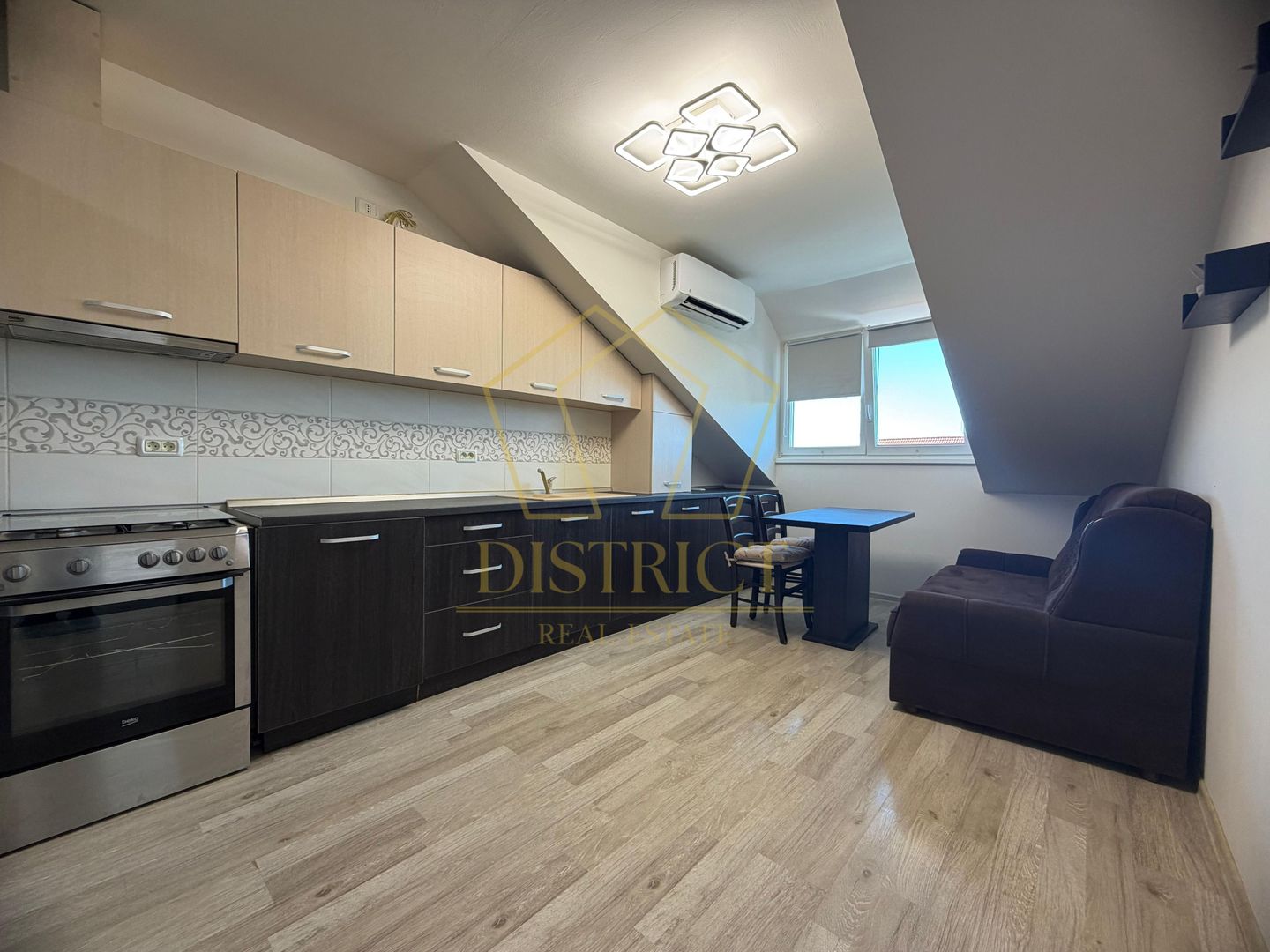 Apartament cochet cu doua camere, lift | comision 0% | Sagului - Poză 1