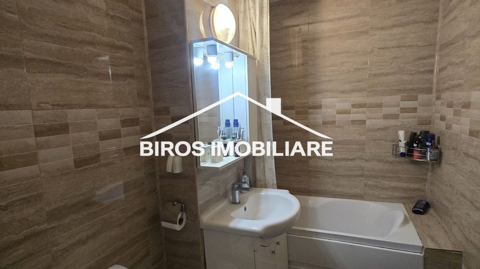 2 camere de închiriat – Valea Roșie - Poză 8