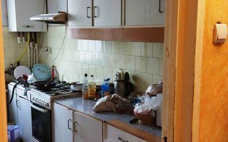 3 camere/ etaj intermediar/ Zona Lic.Teor. Lucian Blaga - Poză 4