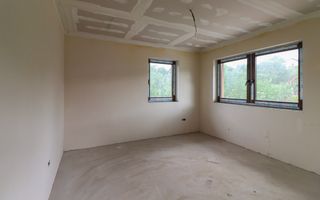 Case cuplate 5 camere si teren de 700 m2 in Feleacu - Poză 25