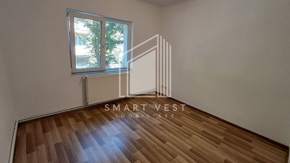 Apartament 4 camere |  Etajul 1 | Zona Micro 16 - Poză 10