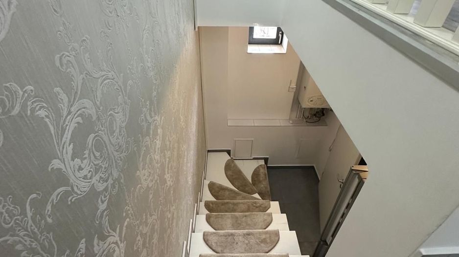 Vila cocheta la 5 min de Iulius Mall - Poză 33