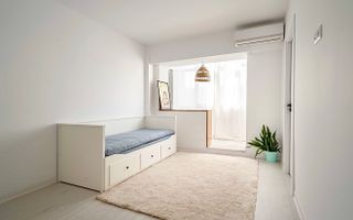 VANZARE GARSONIERA | ZONA TITAN | MOBILATA SI UTILATA - Poză 1