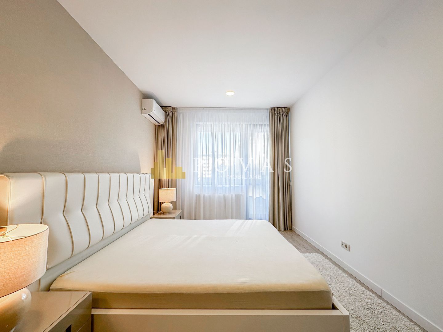 Inchiriere Apartament 3 Camere Residence5 Pipera Rond OMV - Poză 6