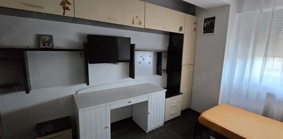 Apartament 3 Camere, Inel 2, langa Academia Navala Constanta - Poză 3