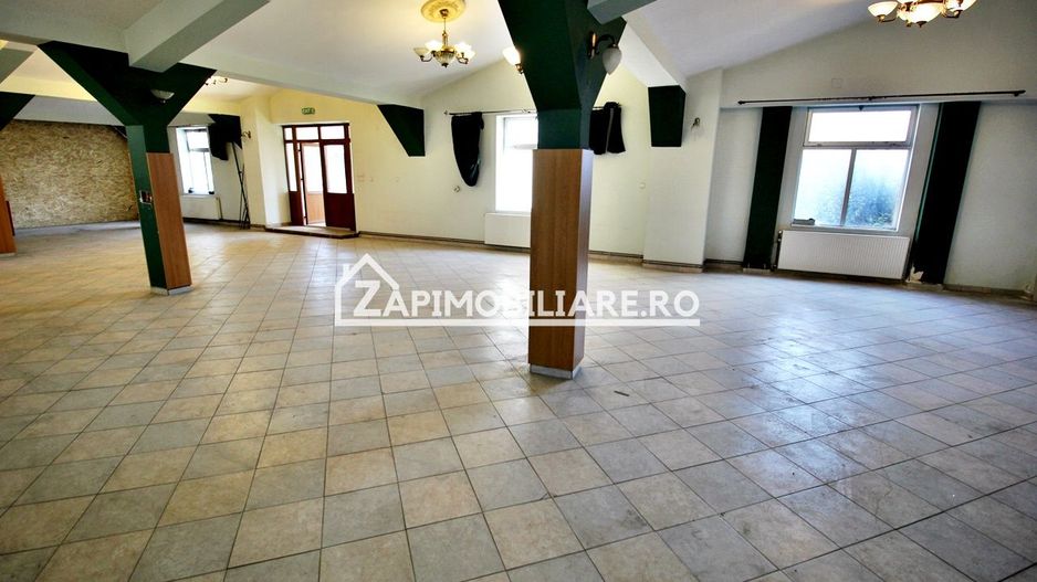 Spatiu Comercial zona Gh.Doja,200 mp utili,2 parcari private - Poză 4