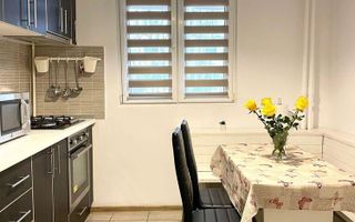 AP. 2 CAMERE EROII REVOLUTIEI, LOC PARCARE, BUCATARIE INCHISA, METROU - Poză 1