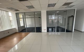 Spatiu de birouri la artera - Poză 1