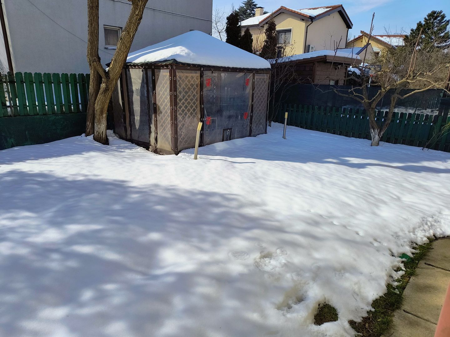 Vila Complex The CLASS,- rond OMV Pipera- curte - garaj - Poză 8