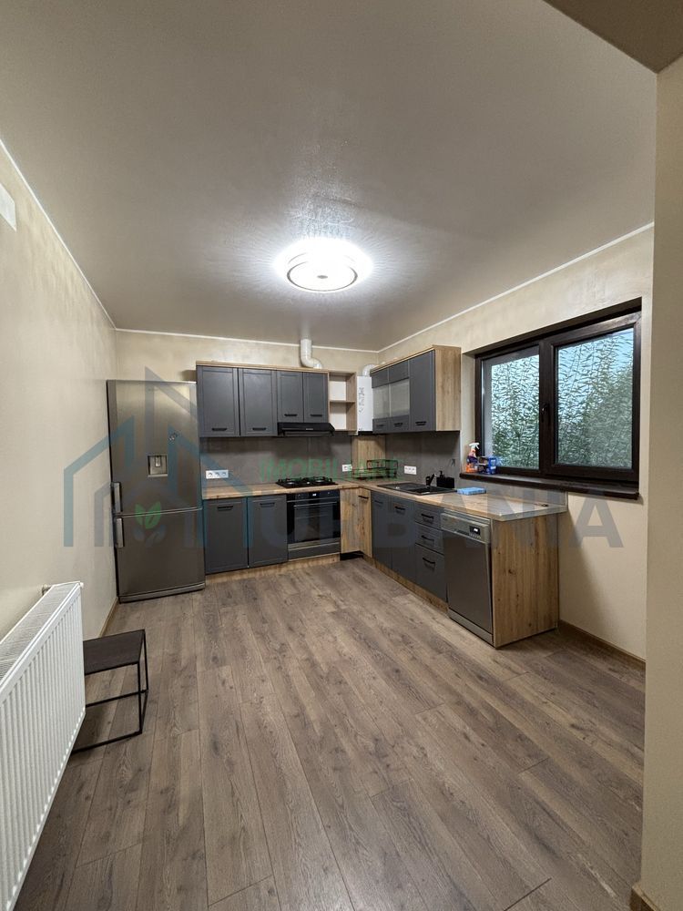 Apartament la casă de închiriat, 3 camere, Vișan - Poză 4