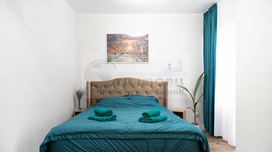 2 cam SD Royal Town, 56 mp, 2 balcoane, parcare, mobilat ,169.000 € - Poză 11