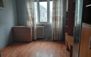 Apartament 2 camere, etaj 4/4, Micro 19 ,liber. - Poză 4