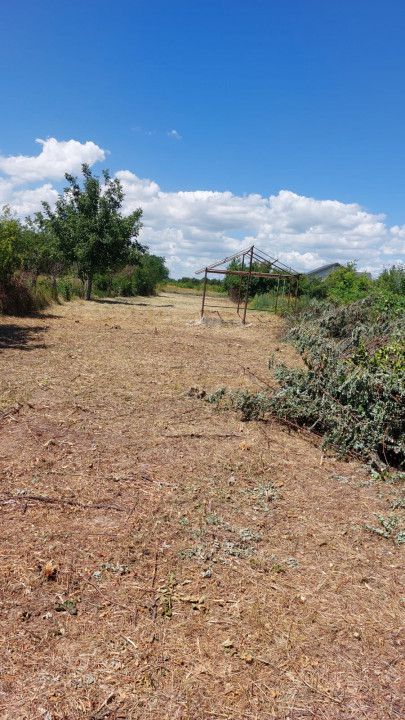 Vanzare teren 1100 mp, intravilan, toate utilitatile, Leordeni - Poză 3