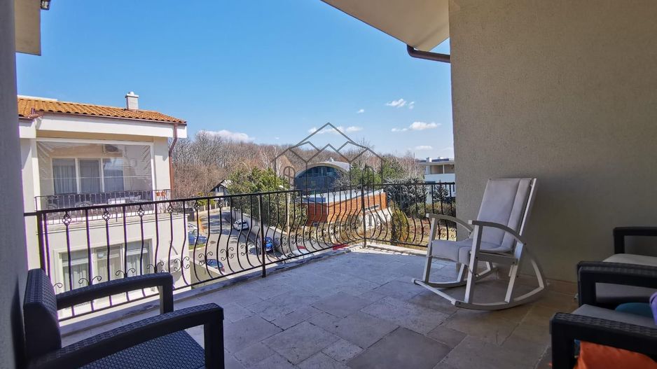 VILA CU 7 CAMERE IN COMPLEX LA INCHIRIERE/VANZARE IN IANCU NICOLAE - Poză 15