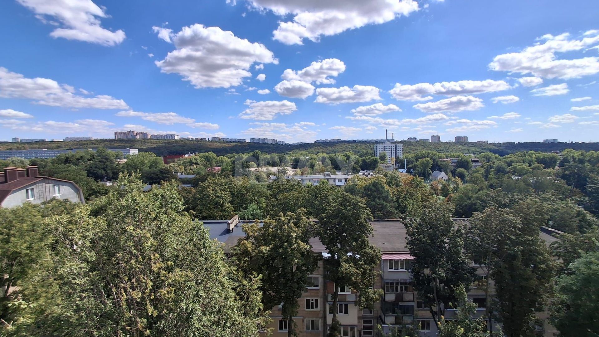 Apartament 1 cameră + 2 balcoane str. Kiev, Mun. Chișinău - Poză 7
