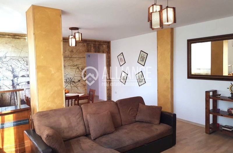 BULEVARDUL MAMAIA - Apartament de 3 camere in vila TERMEN REDUS! - Poză 3