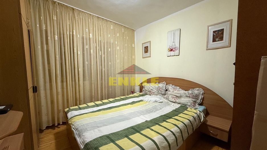 Vânzare apartament 3 camere, Zona Bucovina - Poză 3