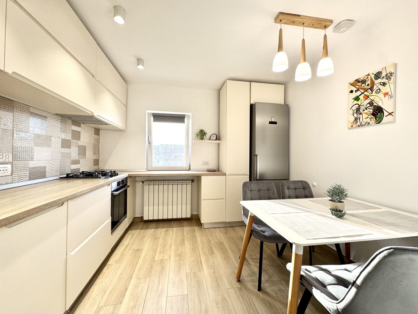 3 camere elegante, si primitoare – în zona Aradului, lângă Iulius Town - Poză 10