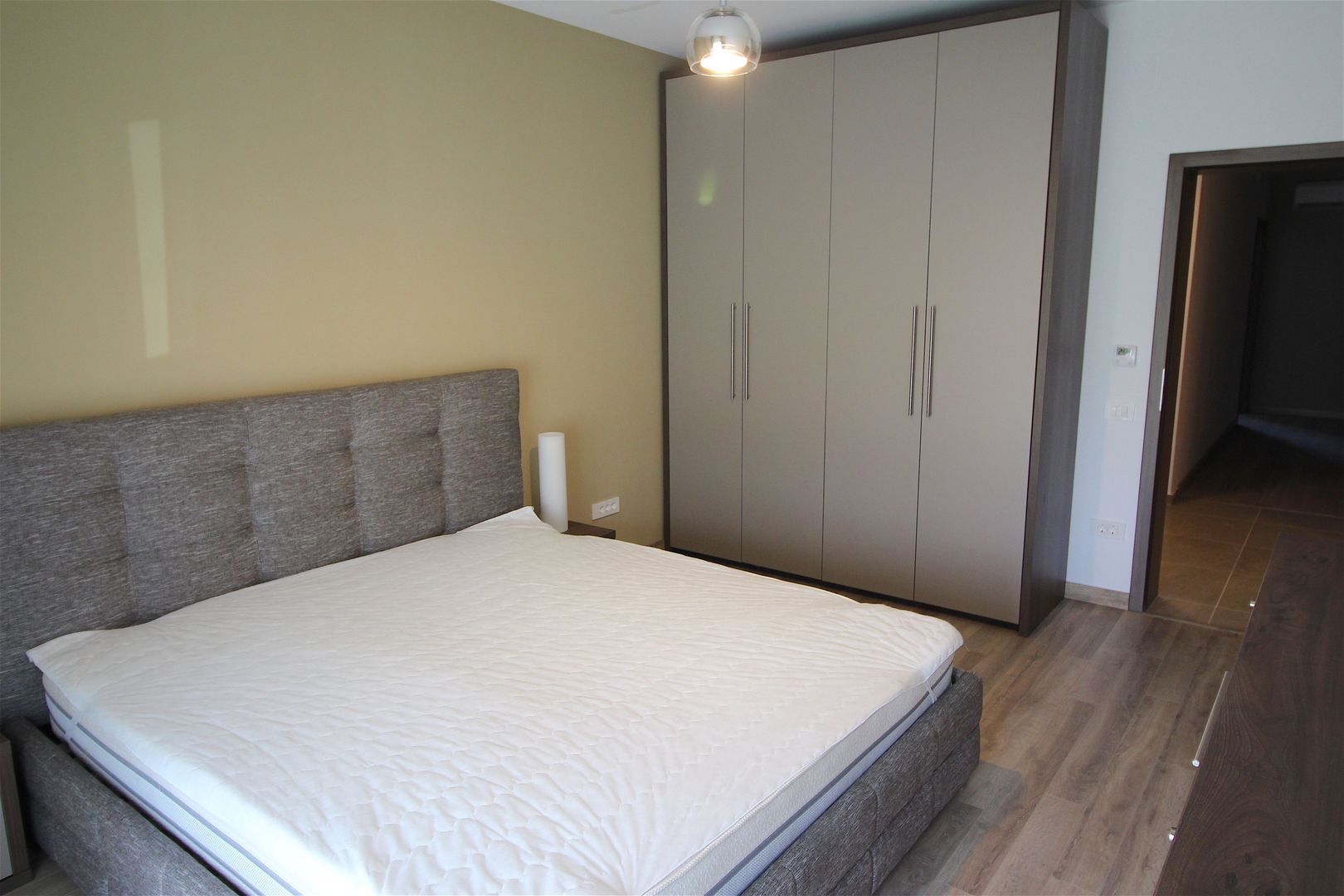 Apartament cu 3 camere de închiriat în zona Nord - Poză 12