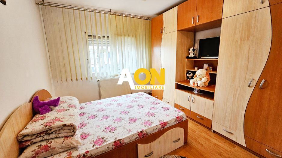 Apartament 3 camere, 2 bai, mobilat, utilat, etaj intermediar, Ampoi 2 - Poză 11