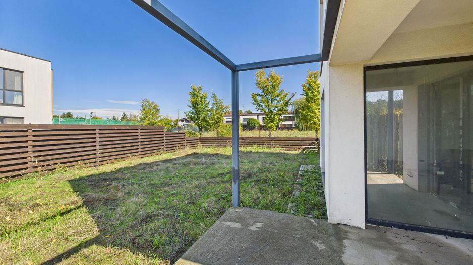 Casă modernă 3 dormitoare, curte generoasă și parcare dublă-CORBEANCA - Poză 6