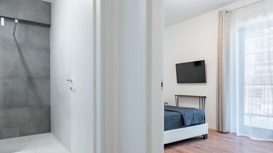 Inchiriere apartament 3 camere | Parcare inclusa | Sisesti - Poză 28