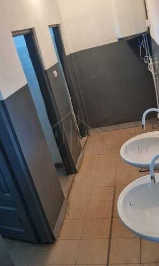 Hala + Teren de Vânzare în Onești - Poză 6