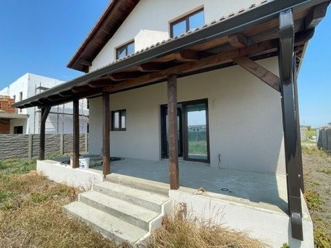 Casă individuală cu garaj-Moșnița Veche - Poză 18