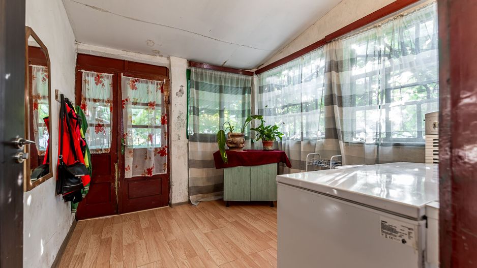 Casă cu teren 3.950 mp | Dorobanți | 63.500 € negociabil - Poză 7