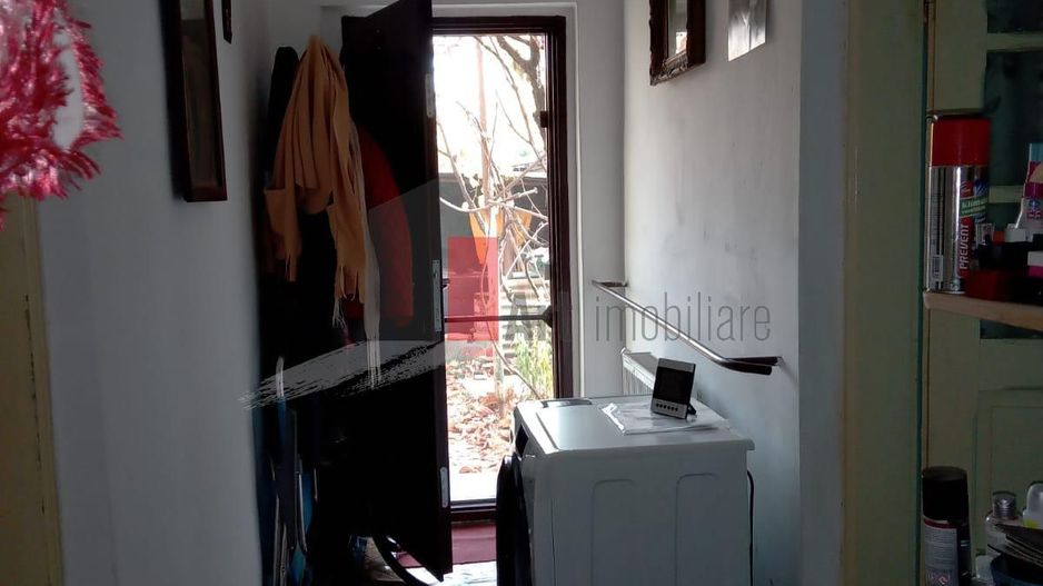 Apartament de vanzare in Vila Ploiesti zona Eroilor - Poză 4