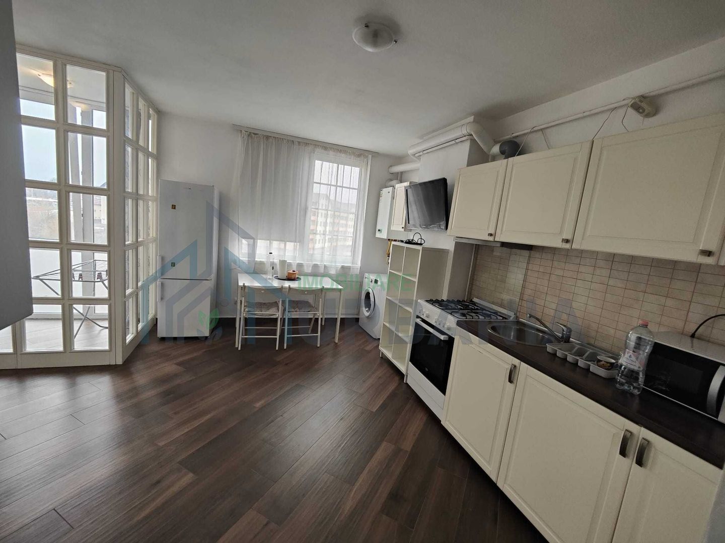 de inchiriat Garsoniera - Cartier Visoianu Iasi - Poză 1