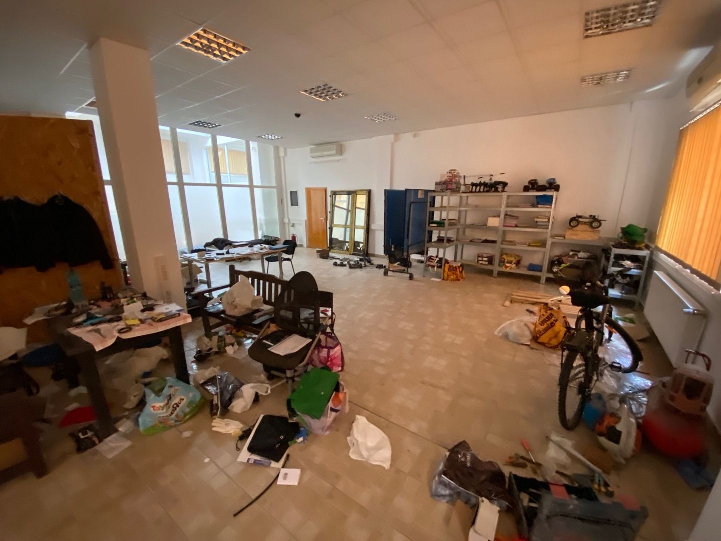 Spatiu de birou sau comercial - Poză 2