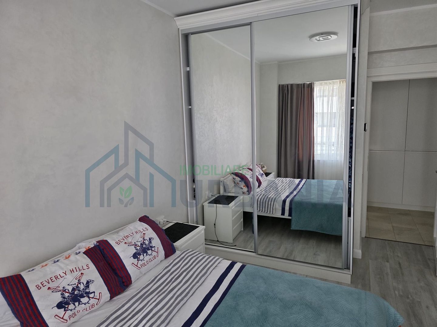Apartament de închiriat cu 2 camere - Iași Copou, complex Royal Town - Poză 2