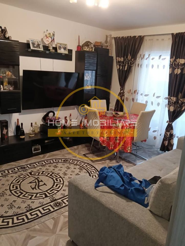 Etaj 2, Fara Risc, 3 camere zona Mircea cel Batran - Poză 2