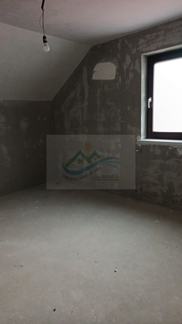 Casă/Vilă Dumbrăveni/Suceava - Poză 5