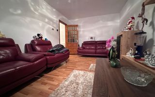 Apartament spațios cu 4 camere de vânzare! - Poză 7
