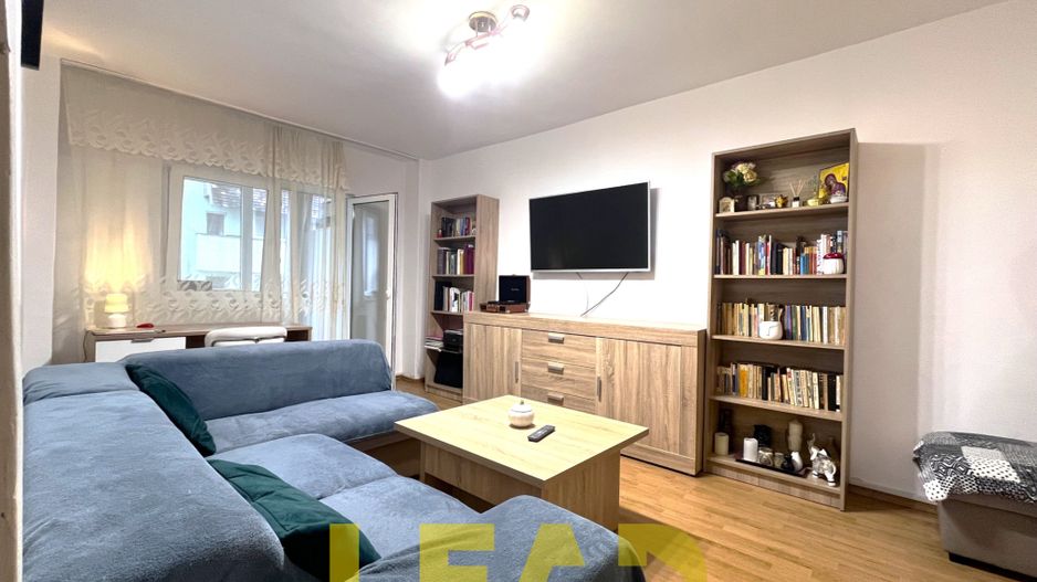Apartament 3 camere mobilat, utilat! Racadau! - Poză 1