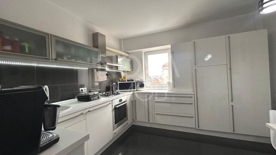 Apartament 3 camere, mobilat si utilat, Sos. Aba Iulia - Poză 5