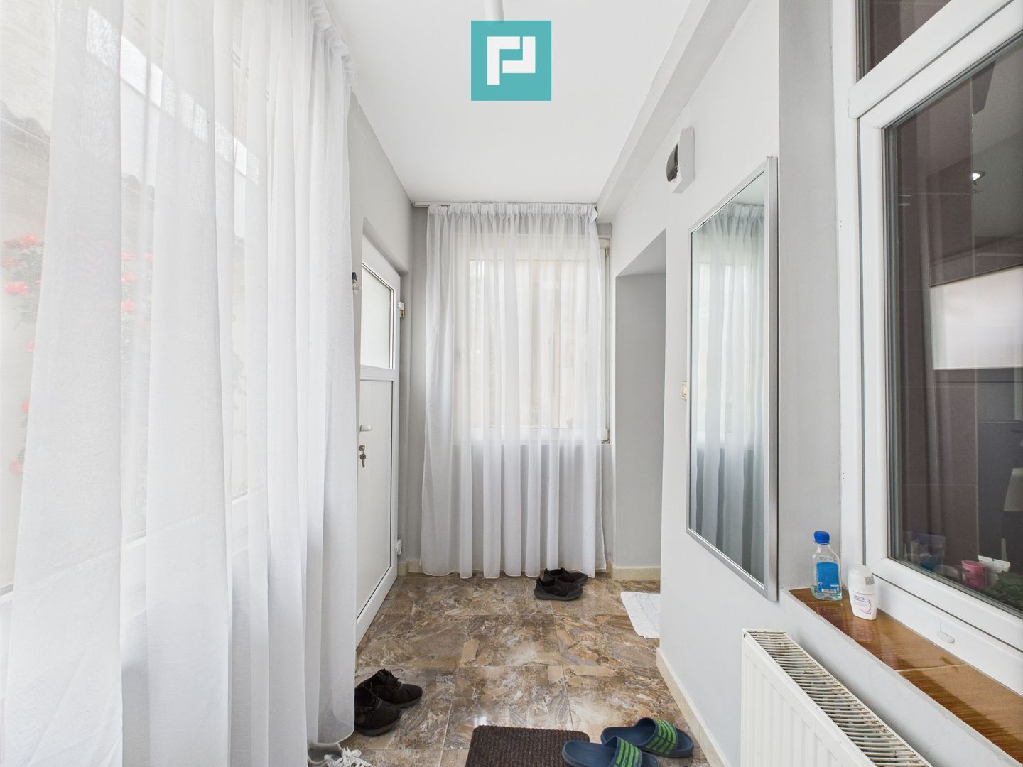 Apartament cu 2 camere, la casă, ultracentral - Poză 7