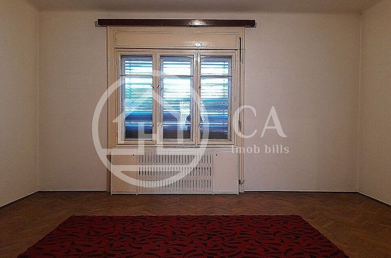 Apartament la casa cu 4 camere de vanzare zona ultracentrala Oradea - Poză 2