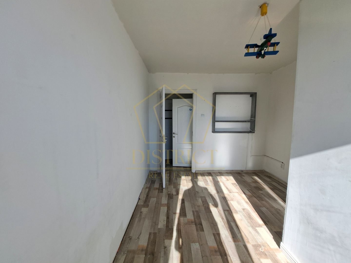 COM 0 % Apartament cu 2 camere decomandate in bloc izolat | Dambovita - Poză 6